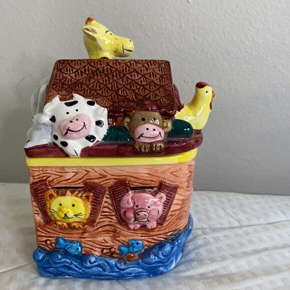NOAH'S ARK COOKIE JAR; EXPRESS PRODUCTIONS IN LISLE, ILLINOIS - Picture 4 of 15